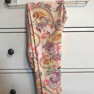 NWOT OS Lularoe Leggings